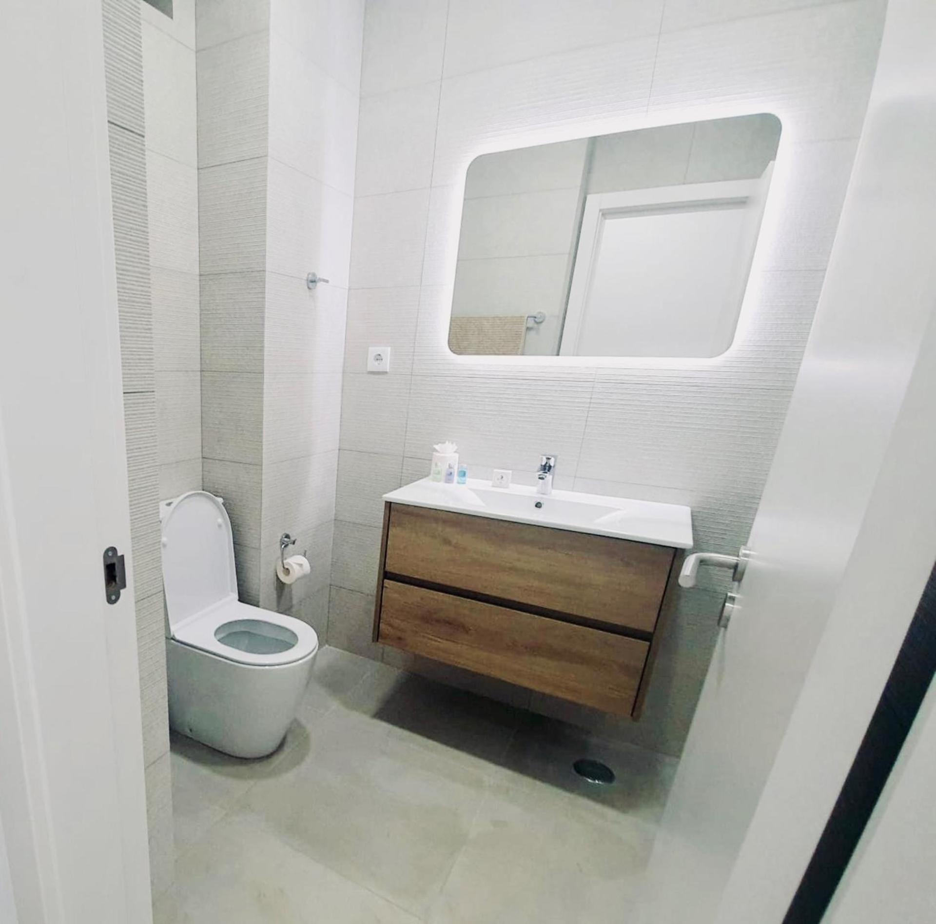 Central Lagos Apt With Marina Views Near Beaches Esterno foto